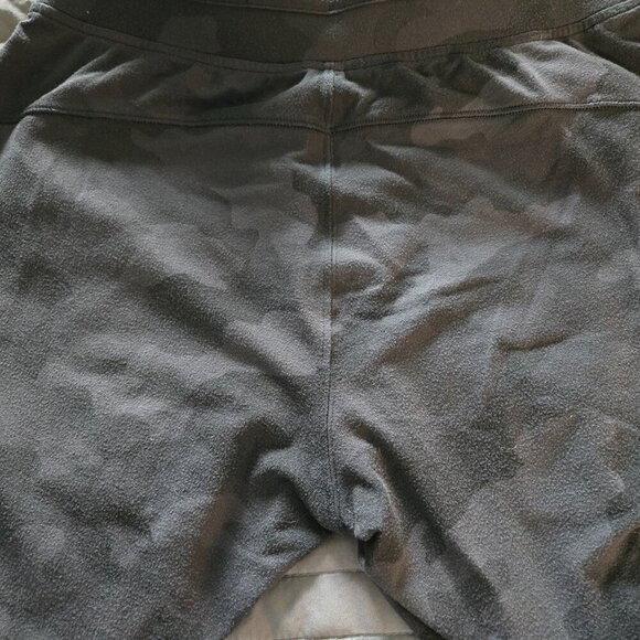 Lululemon Ready to Rulu Jogger Crop - 4 Heritage 365 Camo Deep Coal Multi - Picture 5 of 8